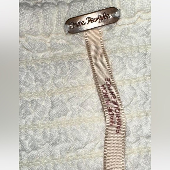 Free People white smocked gauze bell sleeve cotton dress size Small - Picture 3 of 6